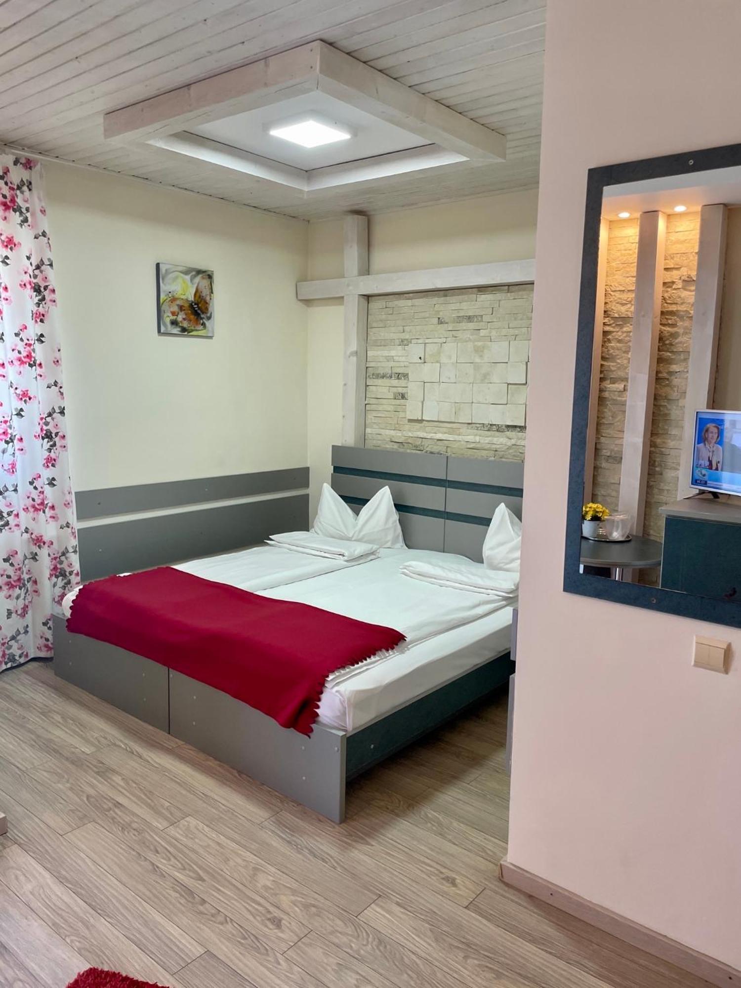 Casa Teo Otel Mahmudia Dış mekan fotoğraf